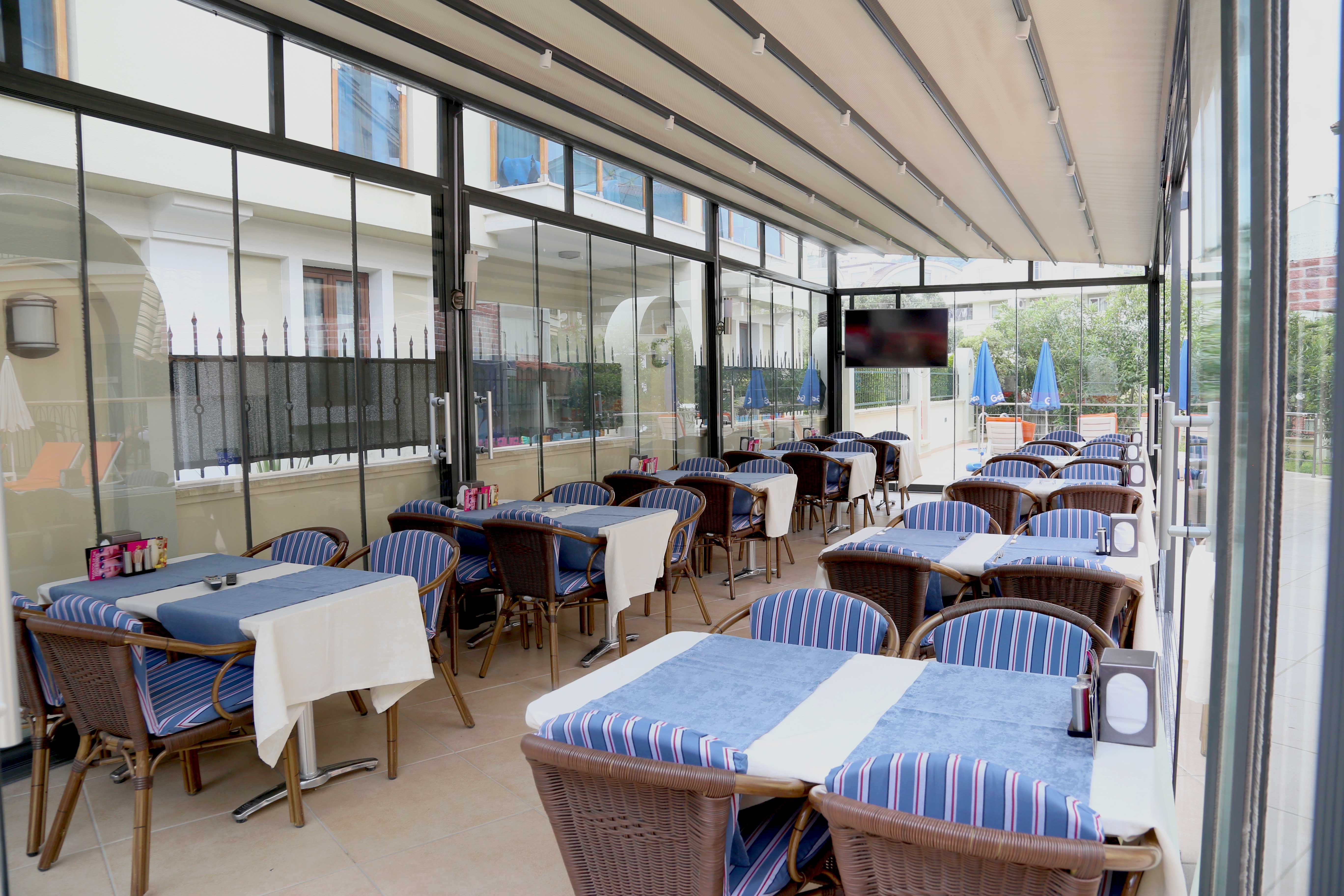 Club Karakas