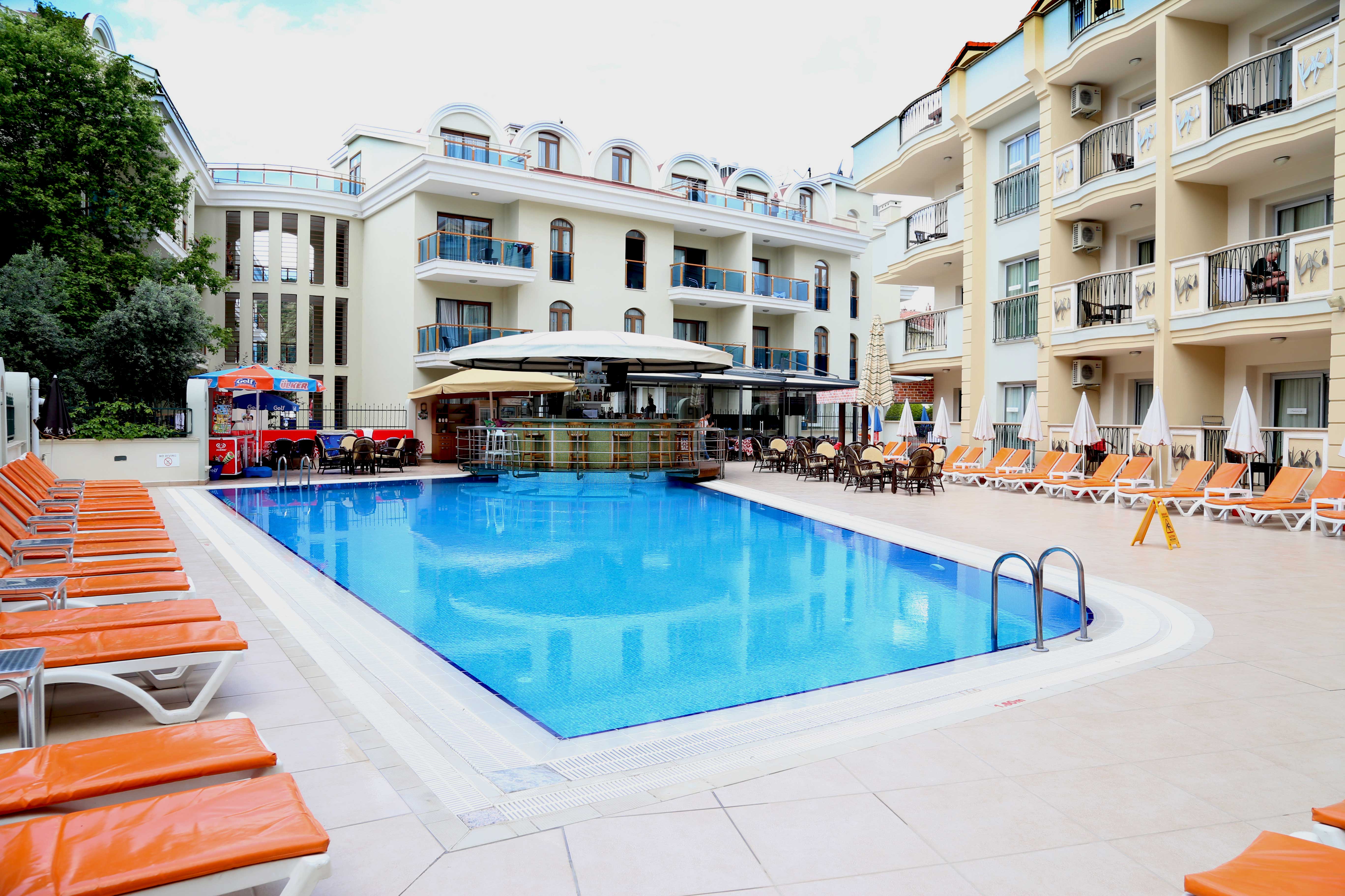 Club Karakas
