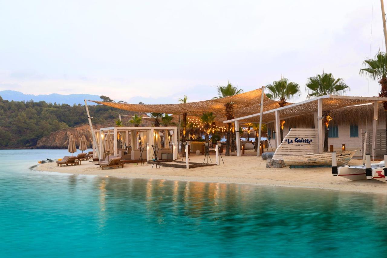 D-Maris Bay