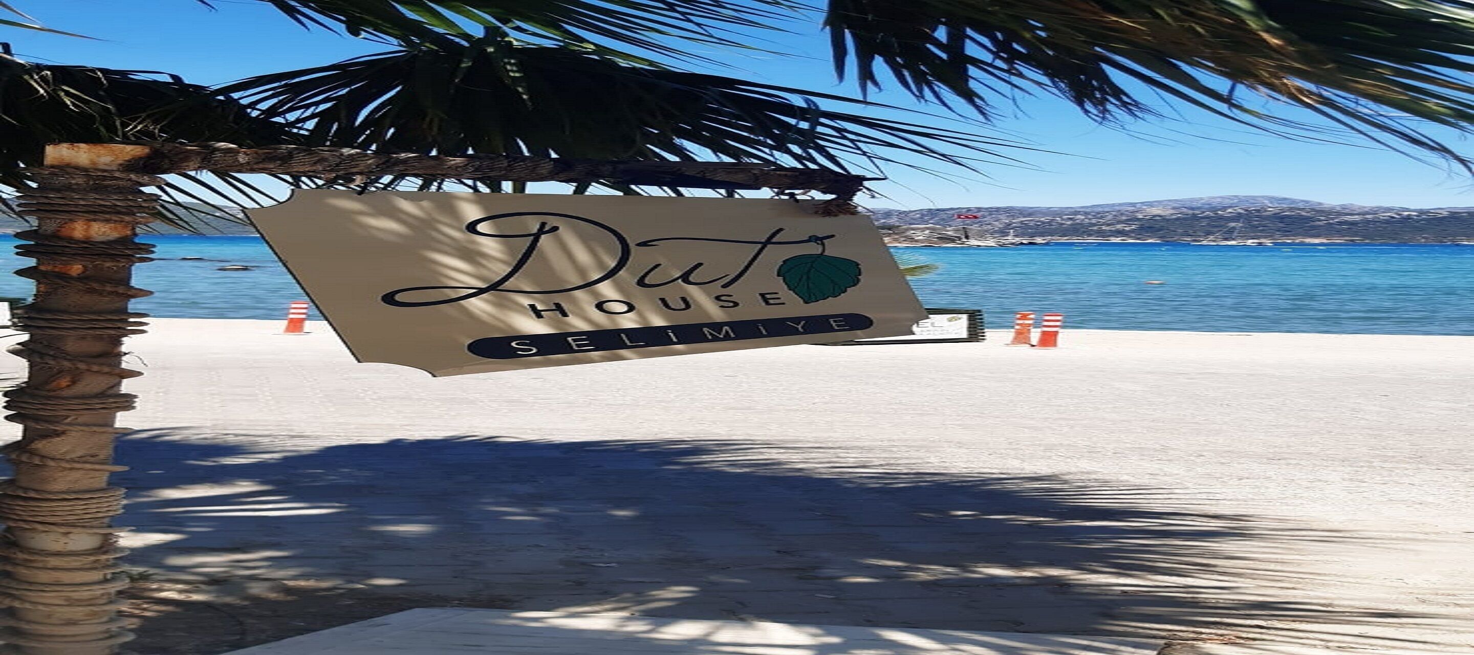 Dut House Selimiye