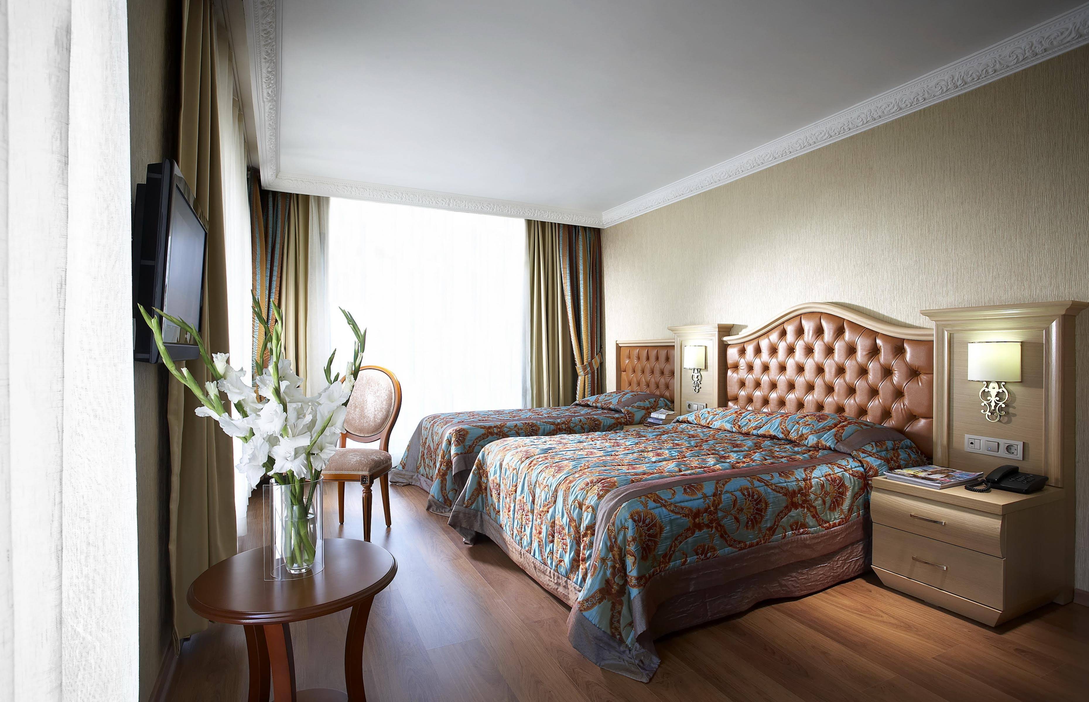 Emre Beach Hotel