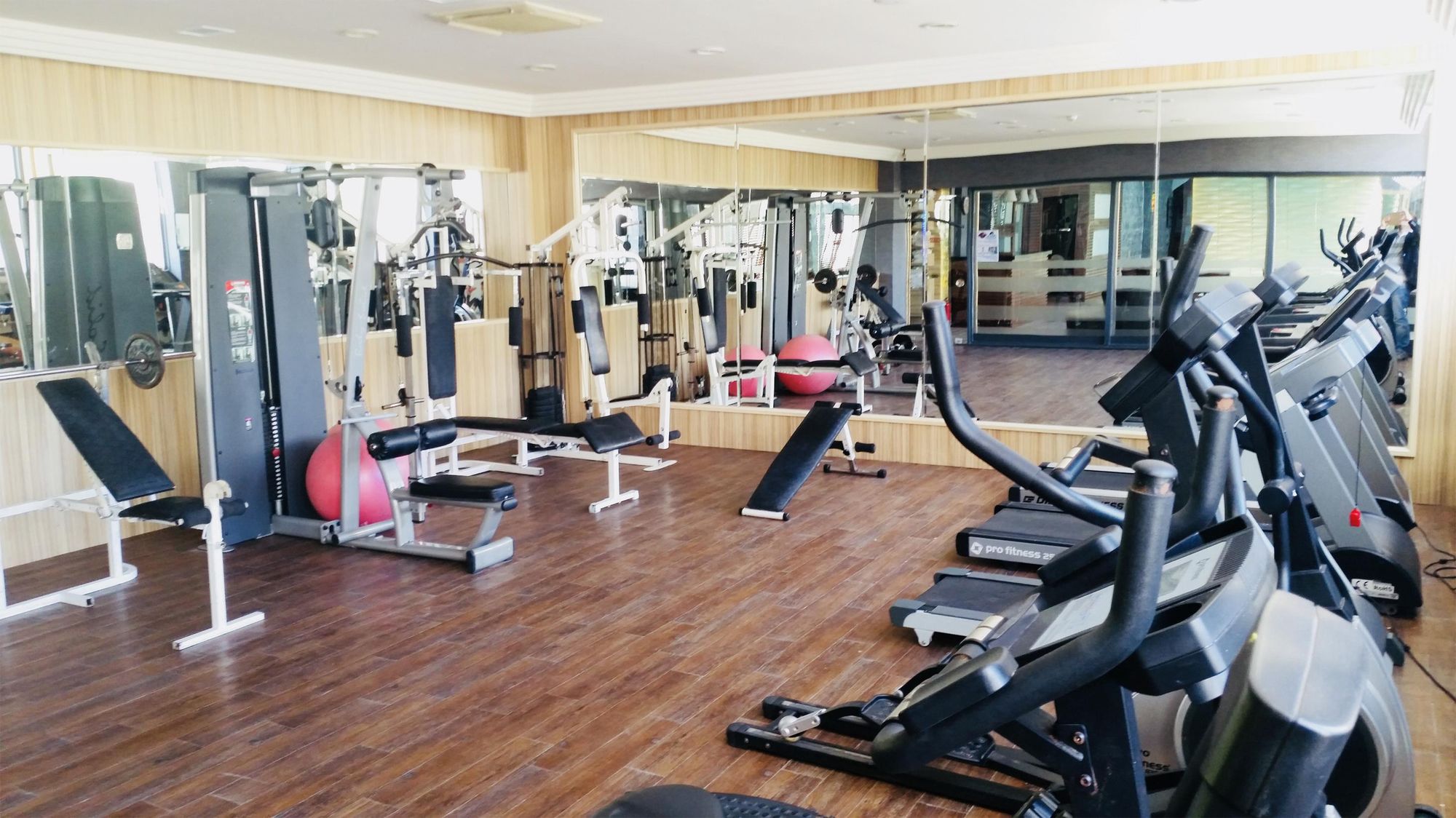 Grand Cettia Hotel