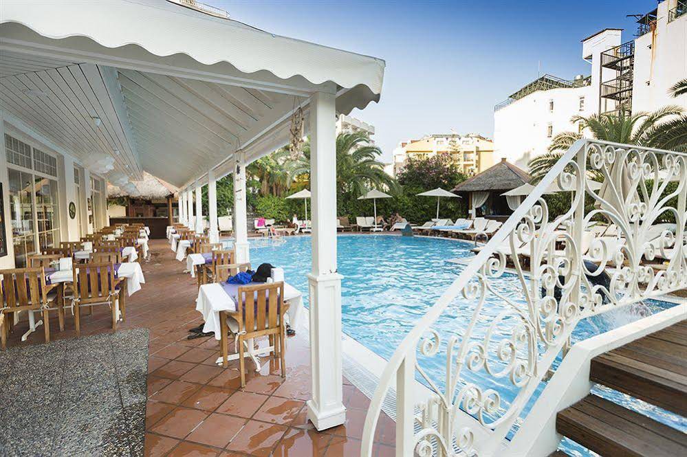 Hawaii Hotel By Yunus