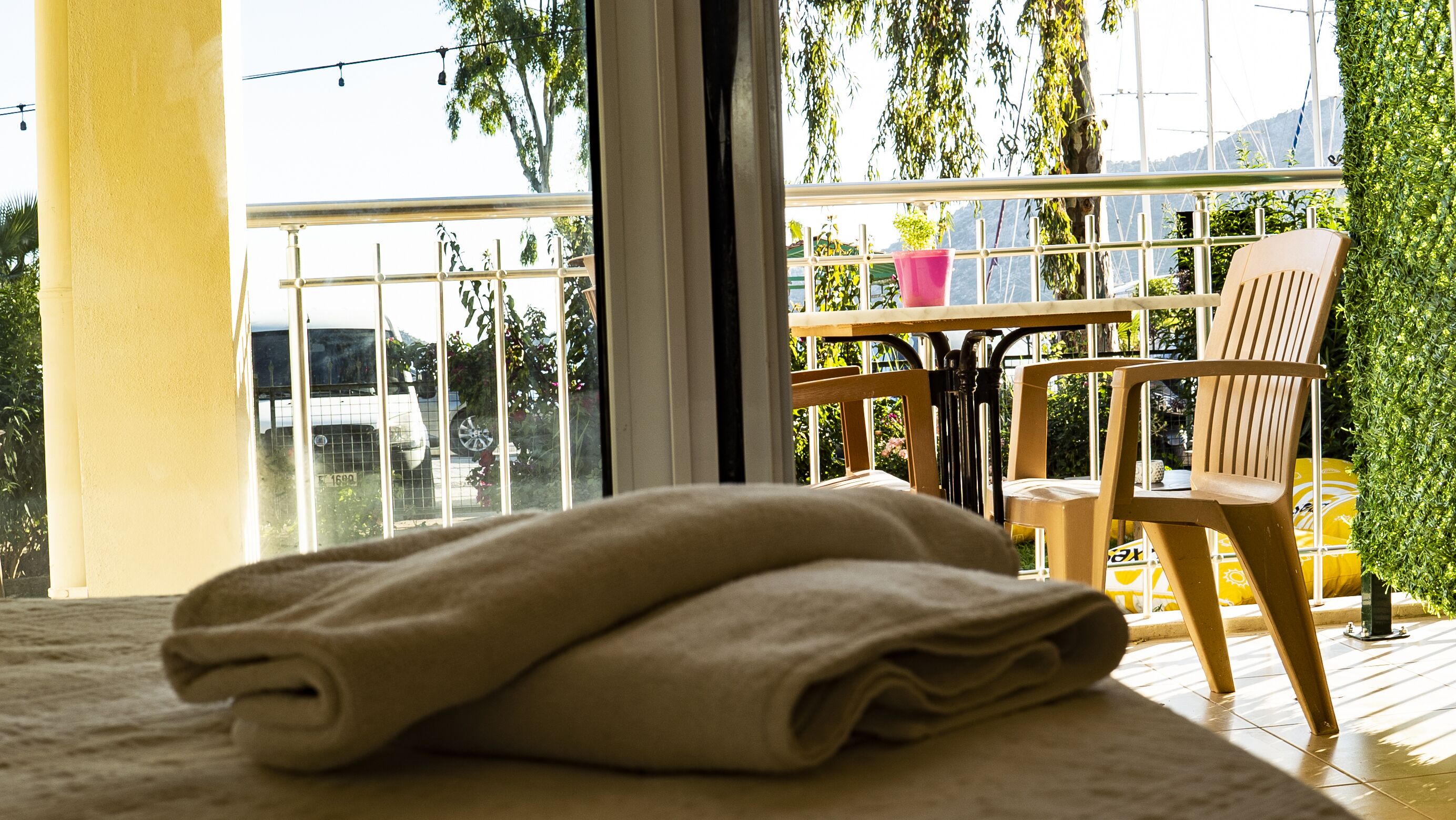 Kaju Rooms