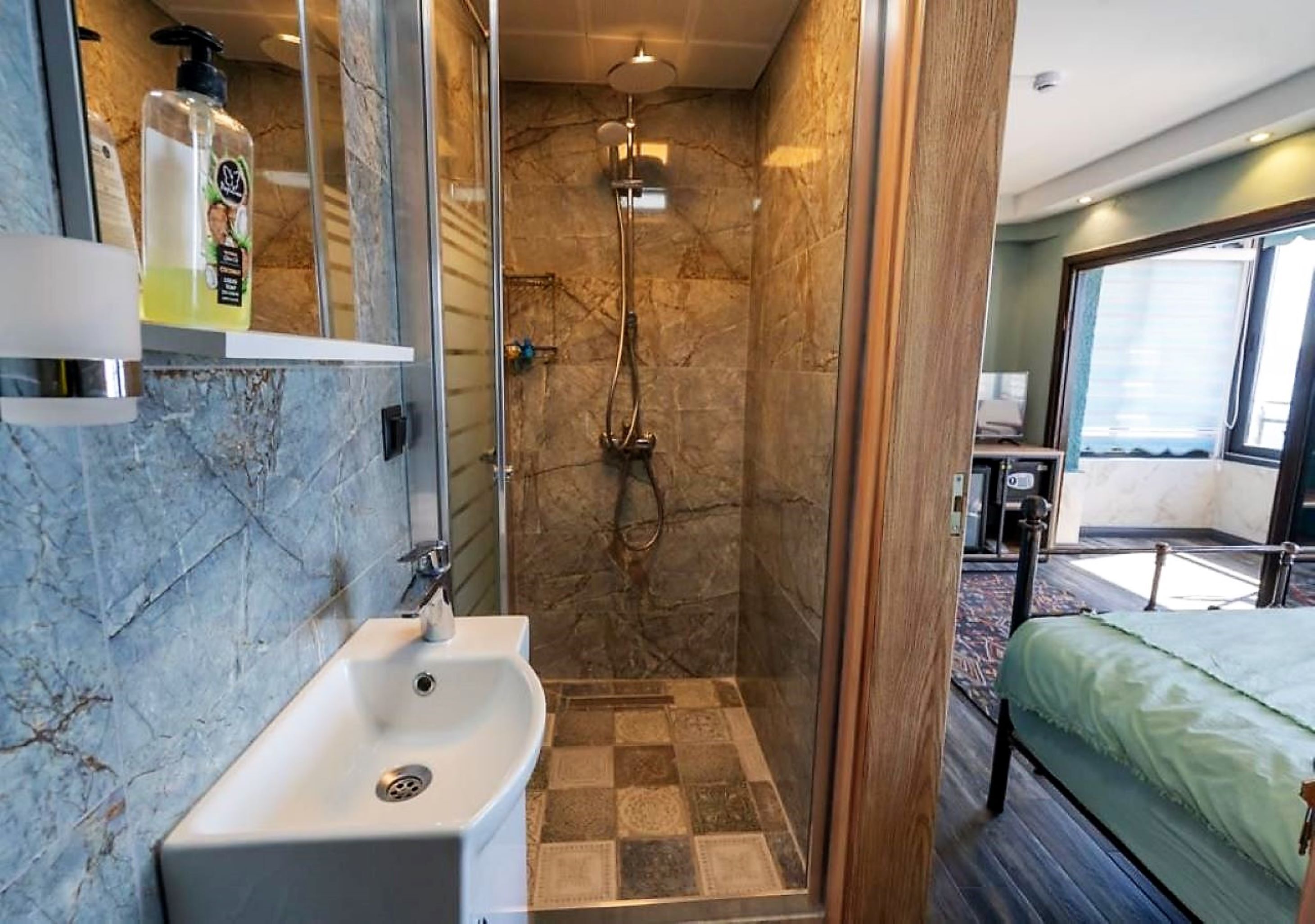 Liman Deluxe Boutique Hotel