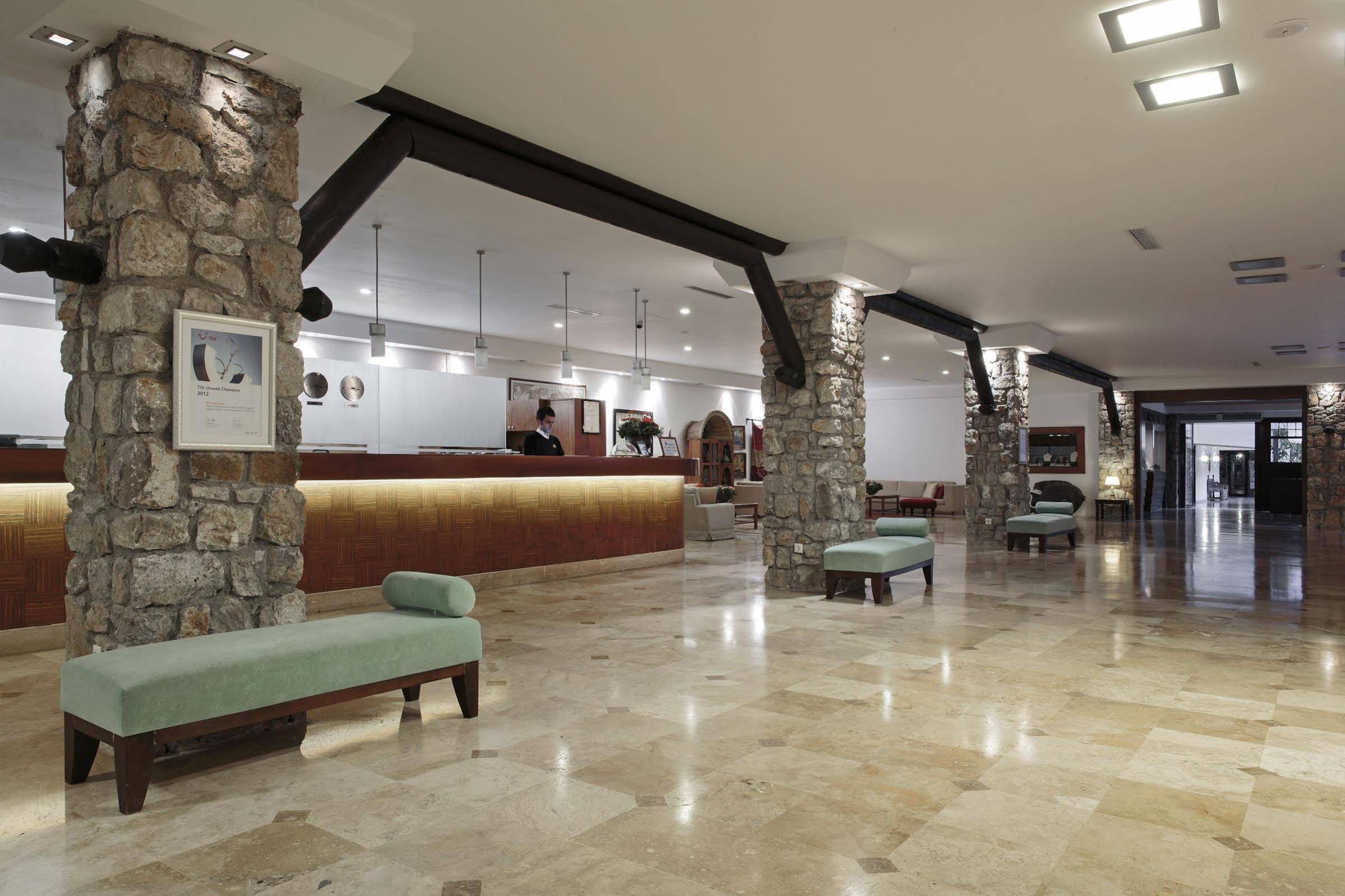 MARTI Resort