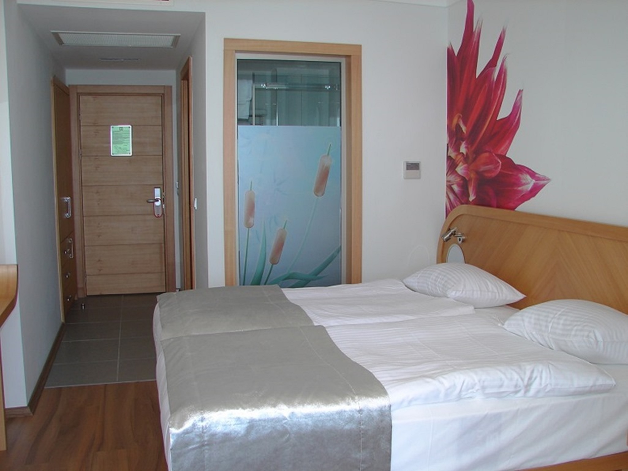 Sunrise Resort &SPA