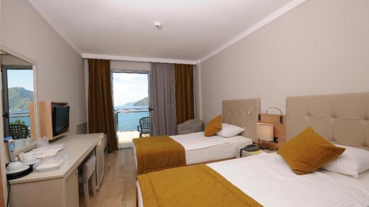 Sunrise Resort &SPA