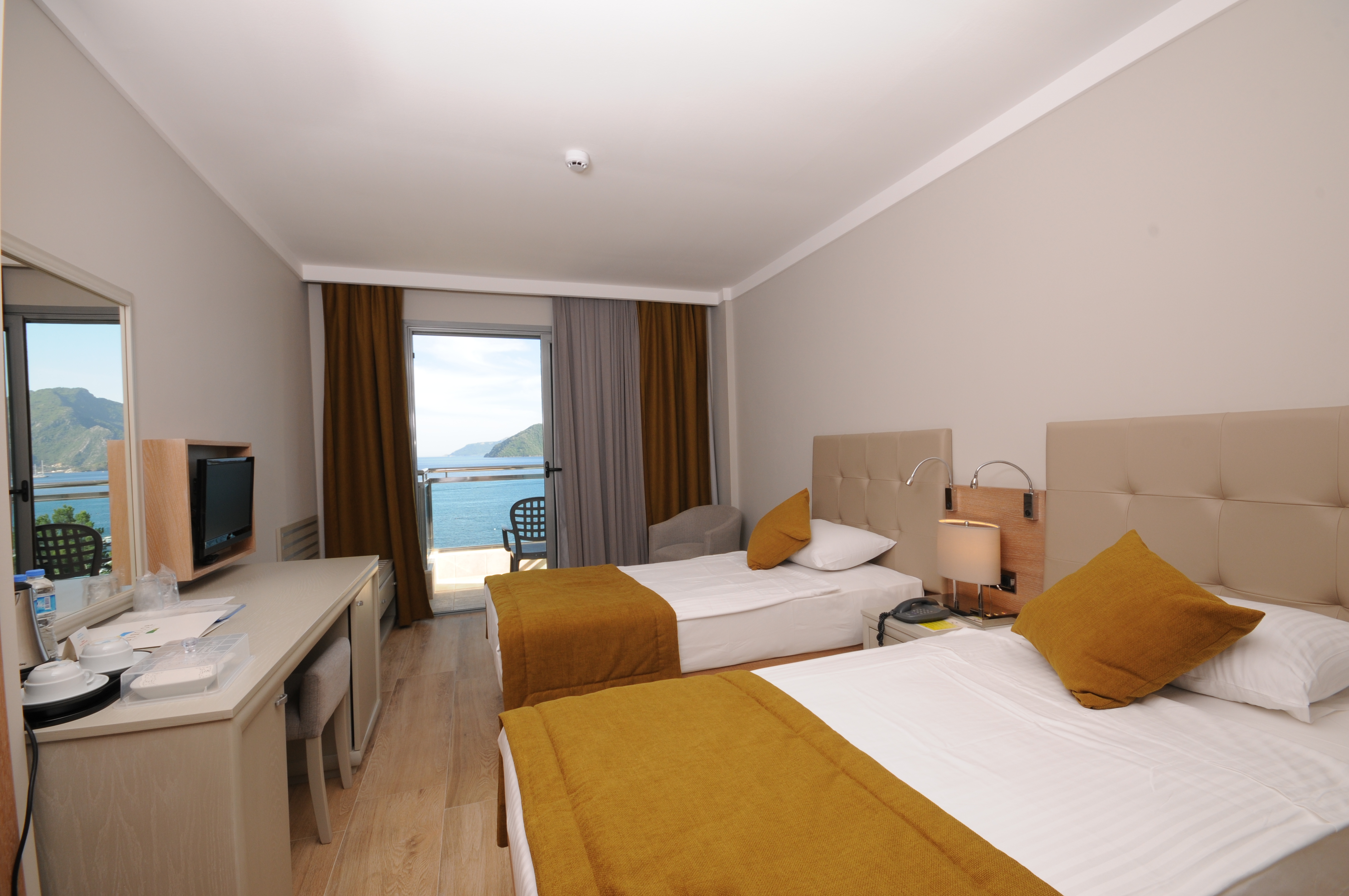 Sunrise Resort &SPA