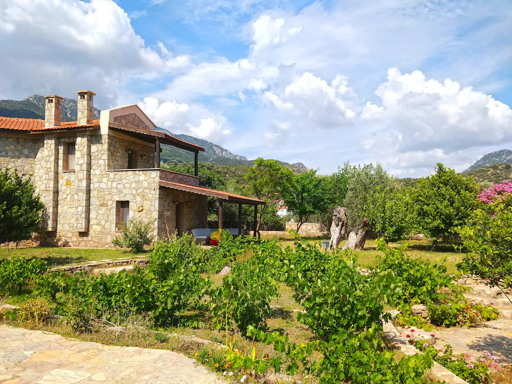 Zephyros Hotel