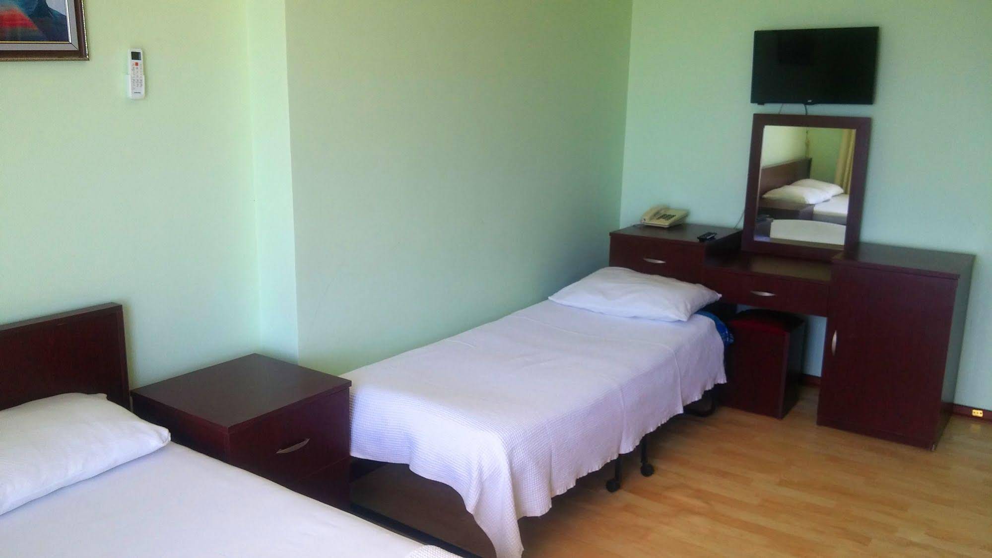 Mordogan Ardiç Deniz Otel