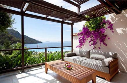 Hillside Beach Club