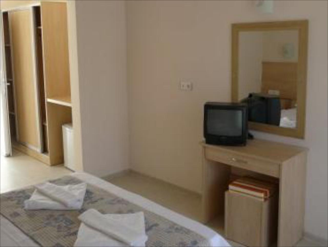 Viras Otel - Ortakent