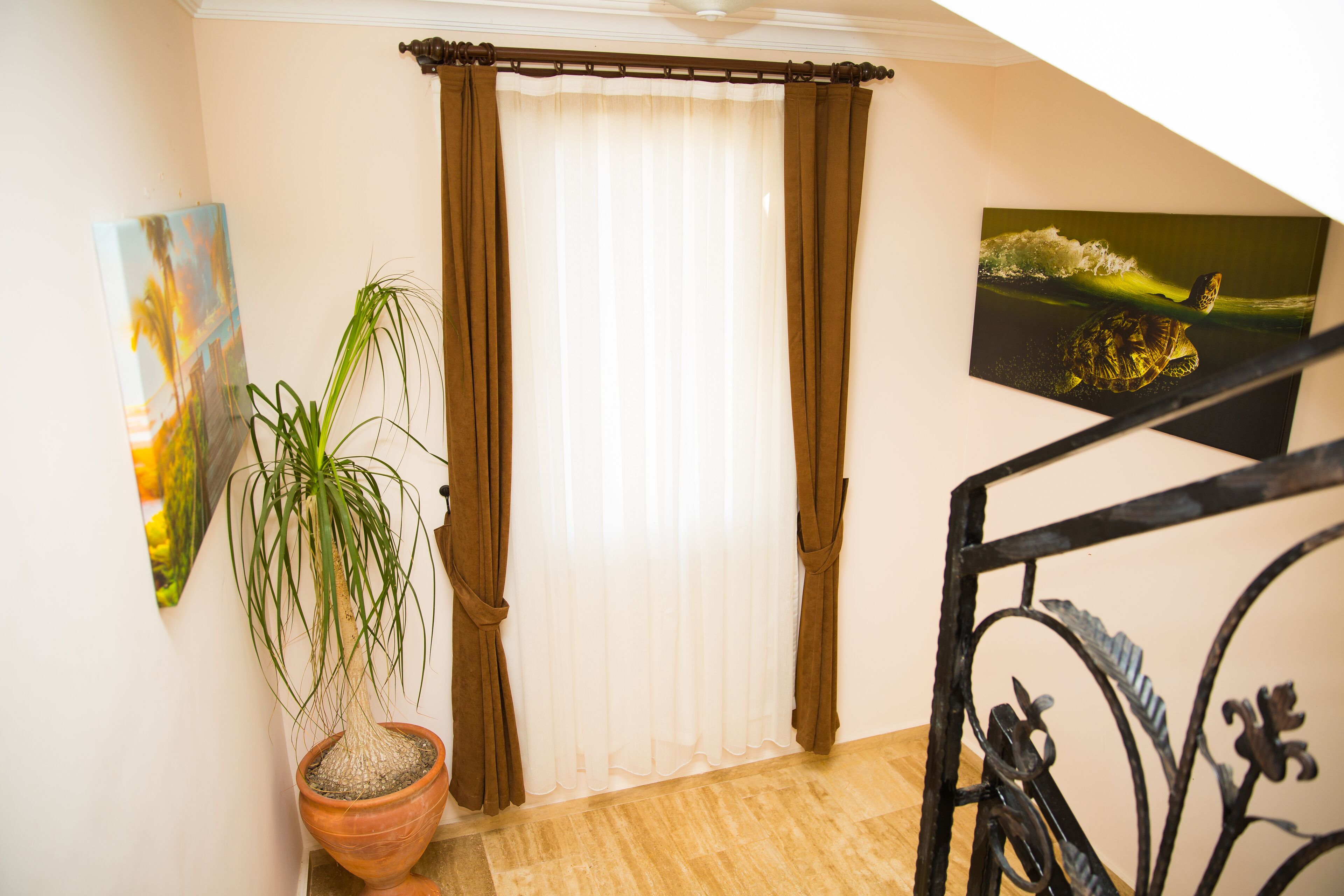 Oasis Apart Hotel
