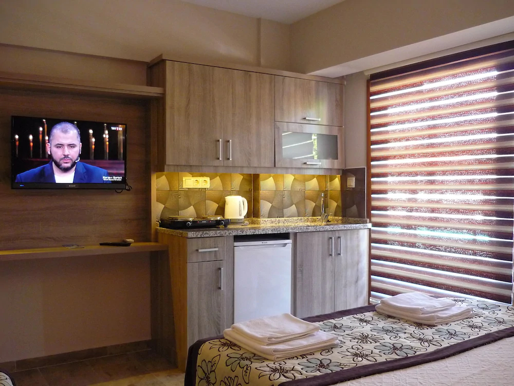 Street 61 Studio Hotel