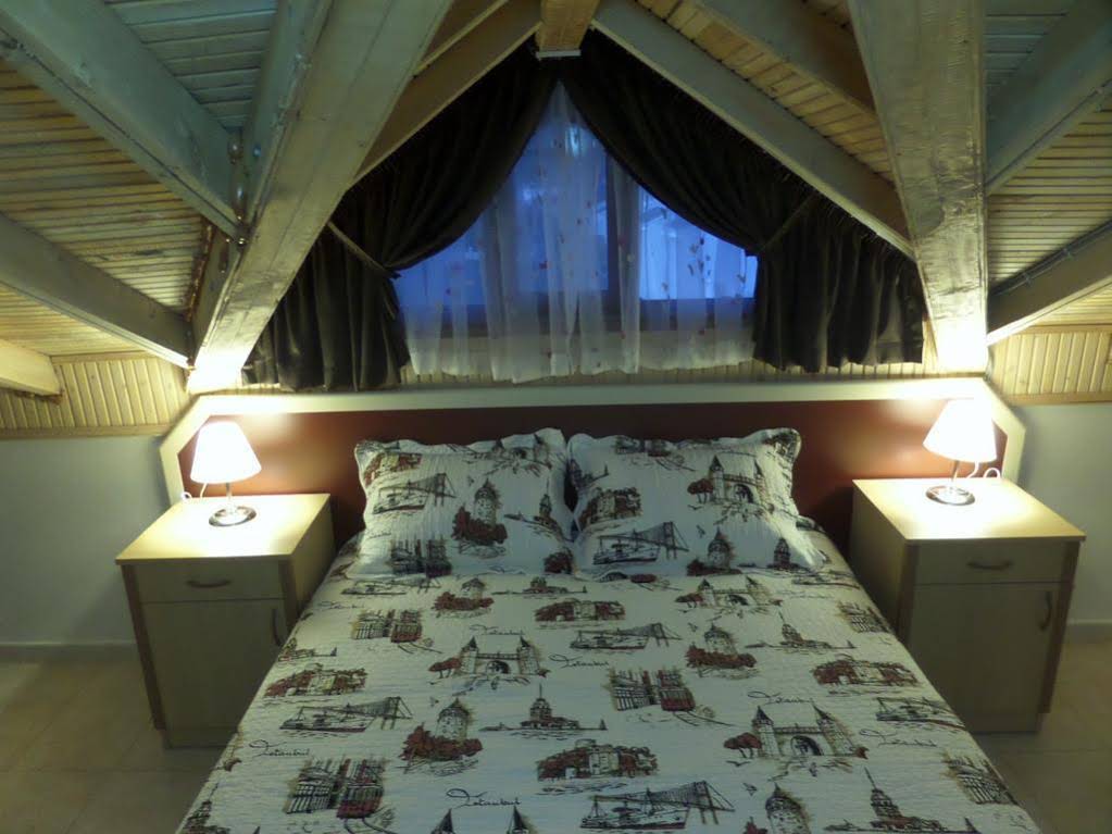 Yaprak Hotel