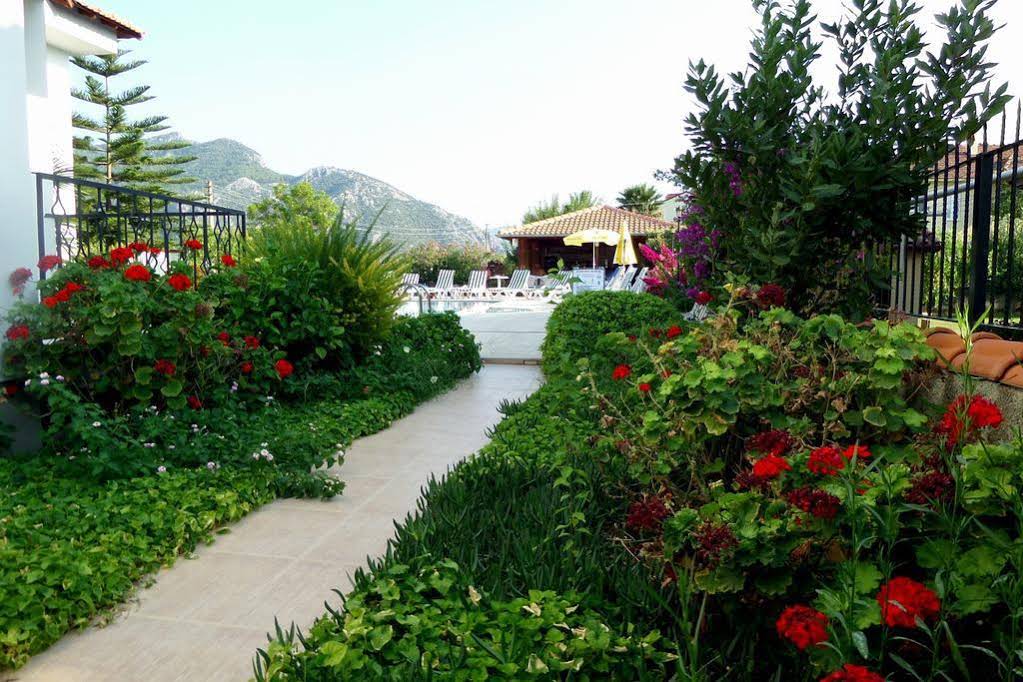 Yaprak Hotel