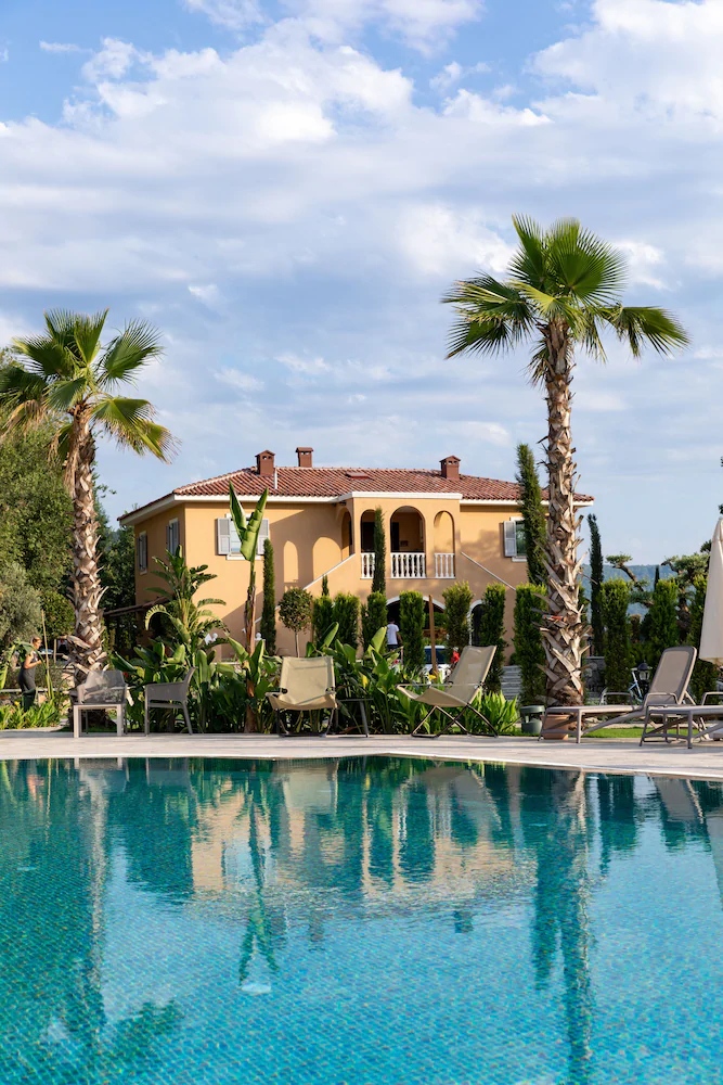 Zigo's Hotel