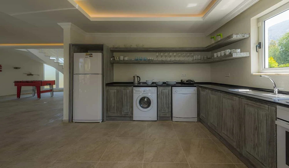Fours Seasons Villa 7