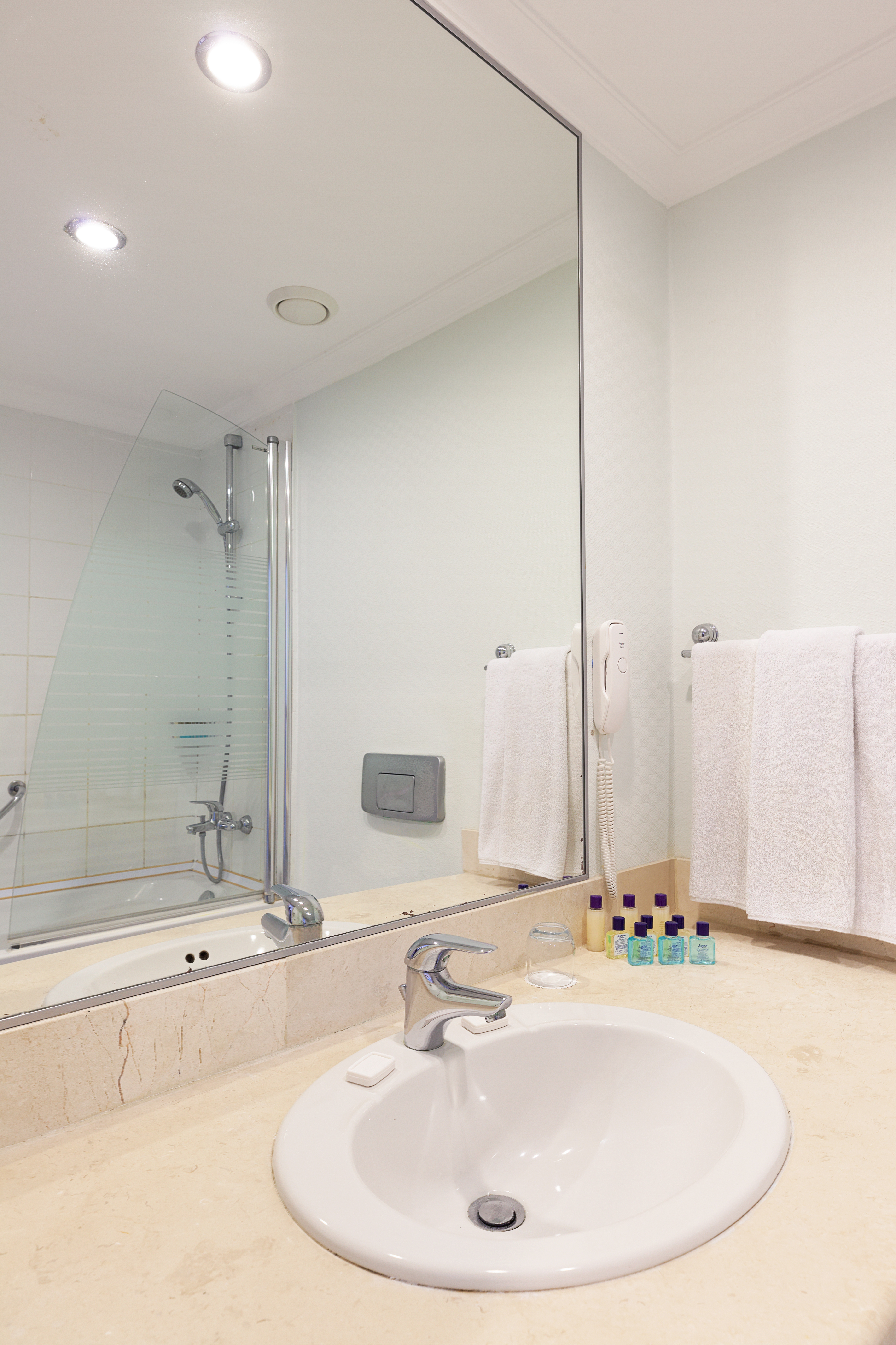 Alinn Boutique Sarigerme