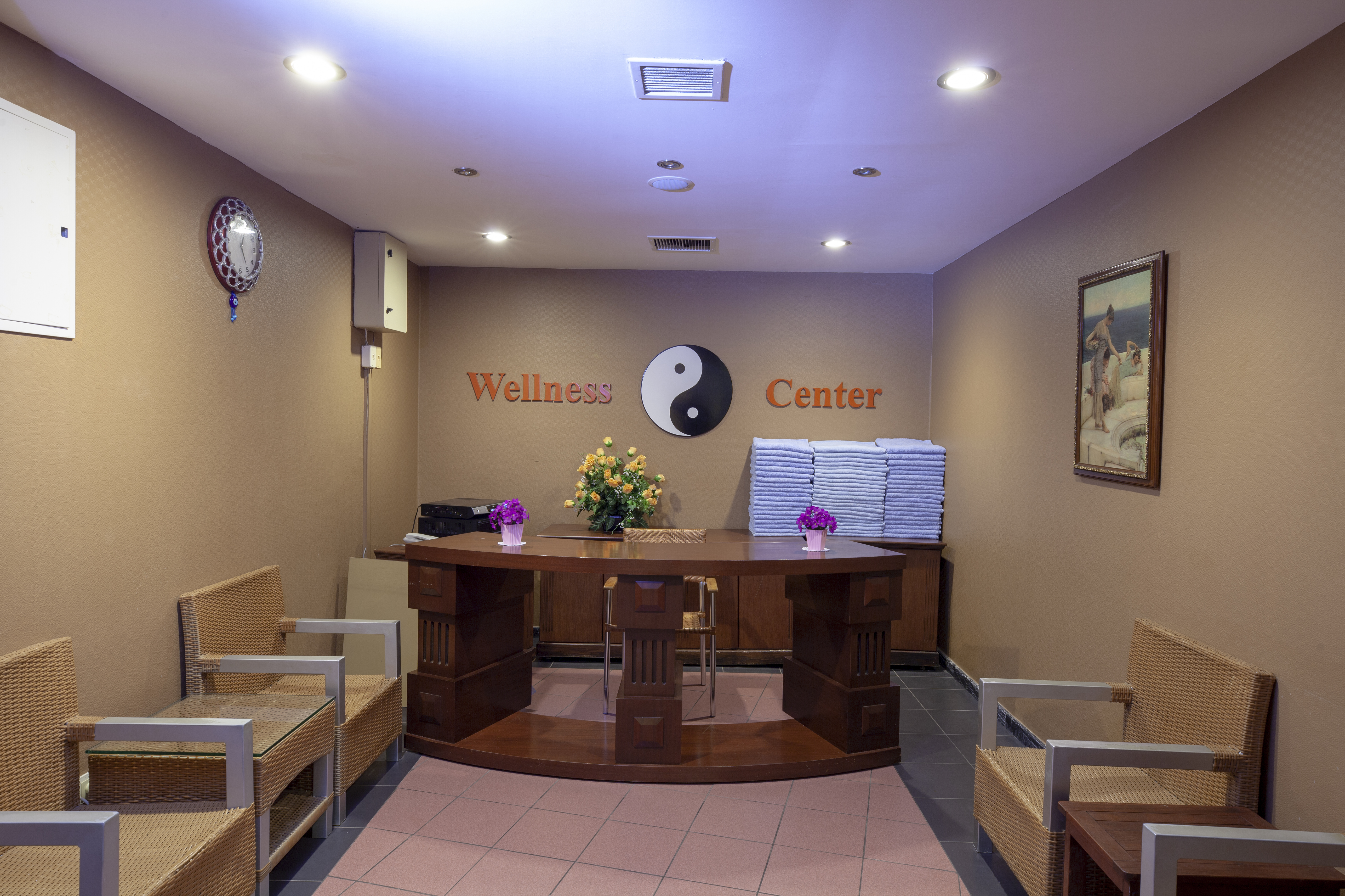 X Life Hotel