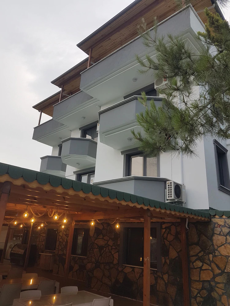 Ayka Otel