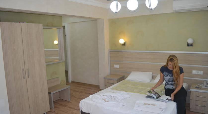 Mostar Hotel