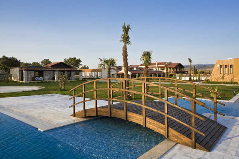 Konvoy Otel & The Country Club