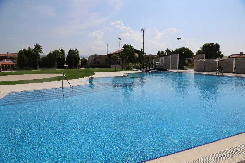 Konvoy Otel & The Country Club