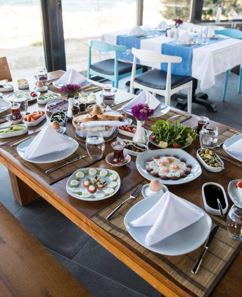Maya Bistro Hotel Beach