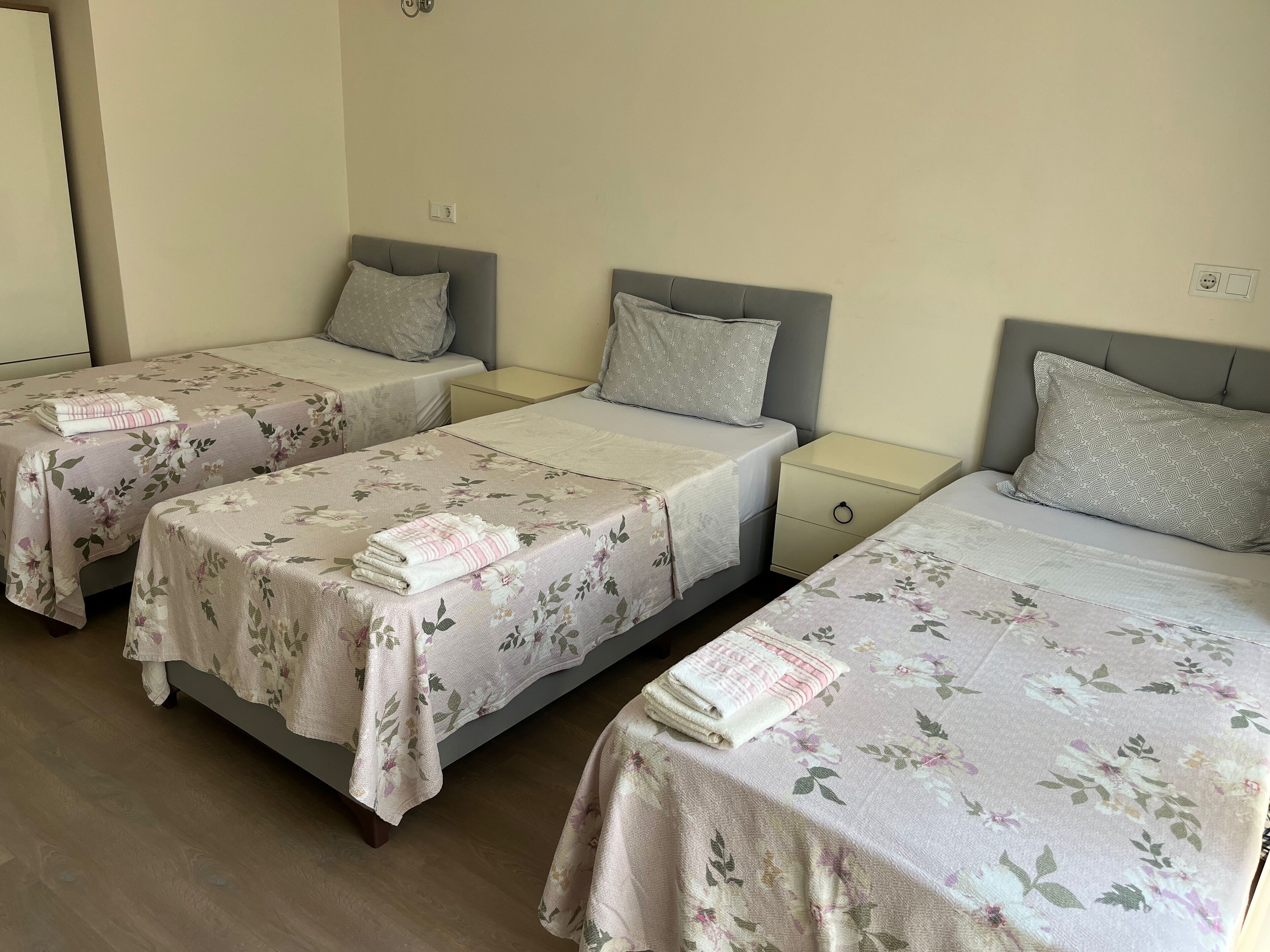 Teos Inn Holiday Apartments