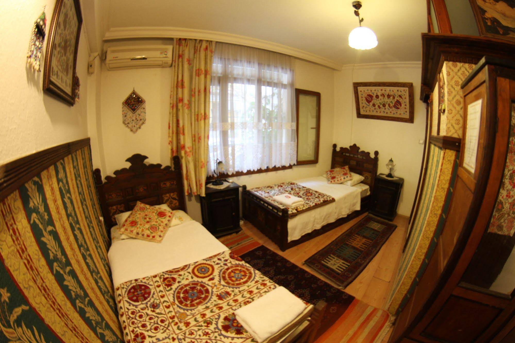 Homeros Pension & Guesthouse