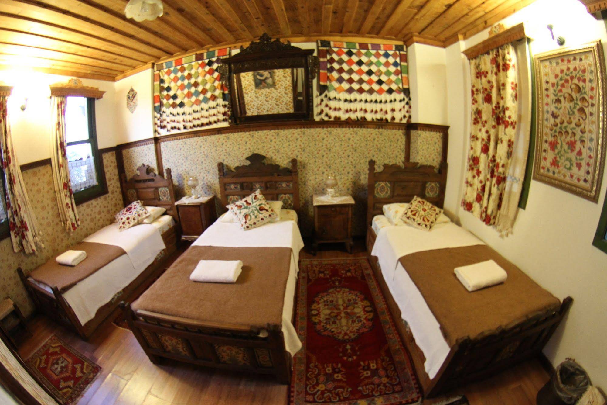 Homeros Pension & Guesthouse