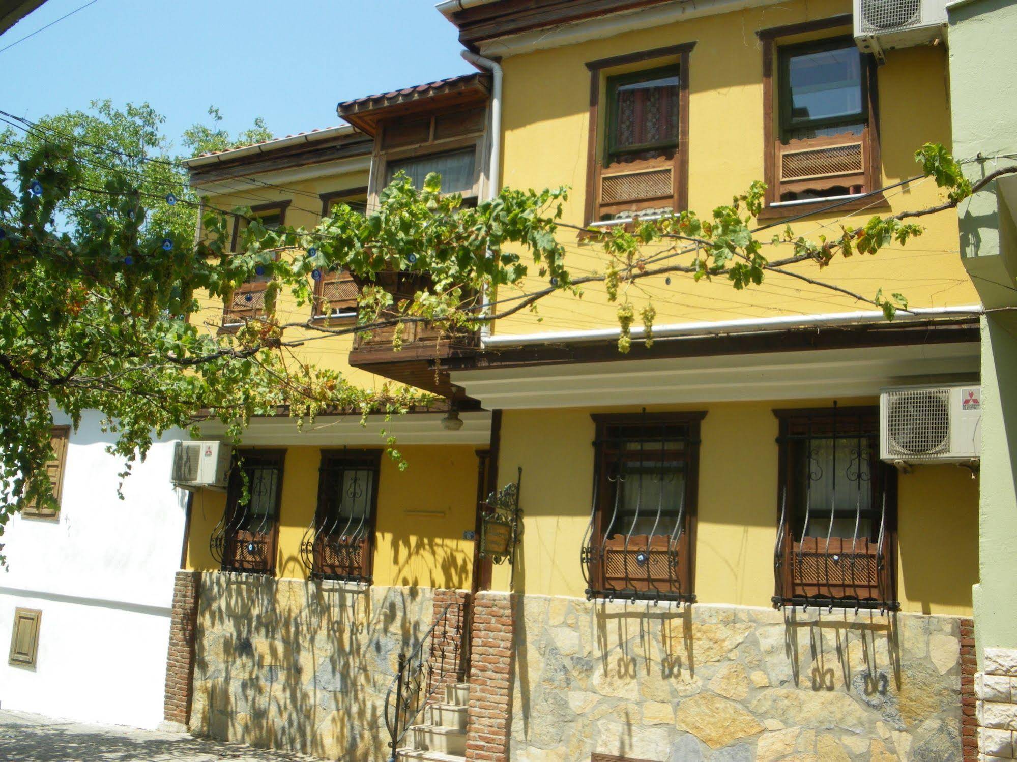Homeros Pension & Guesthouse