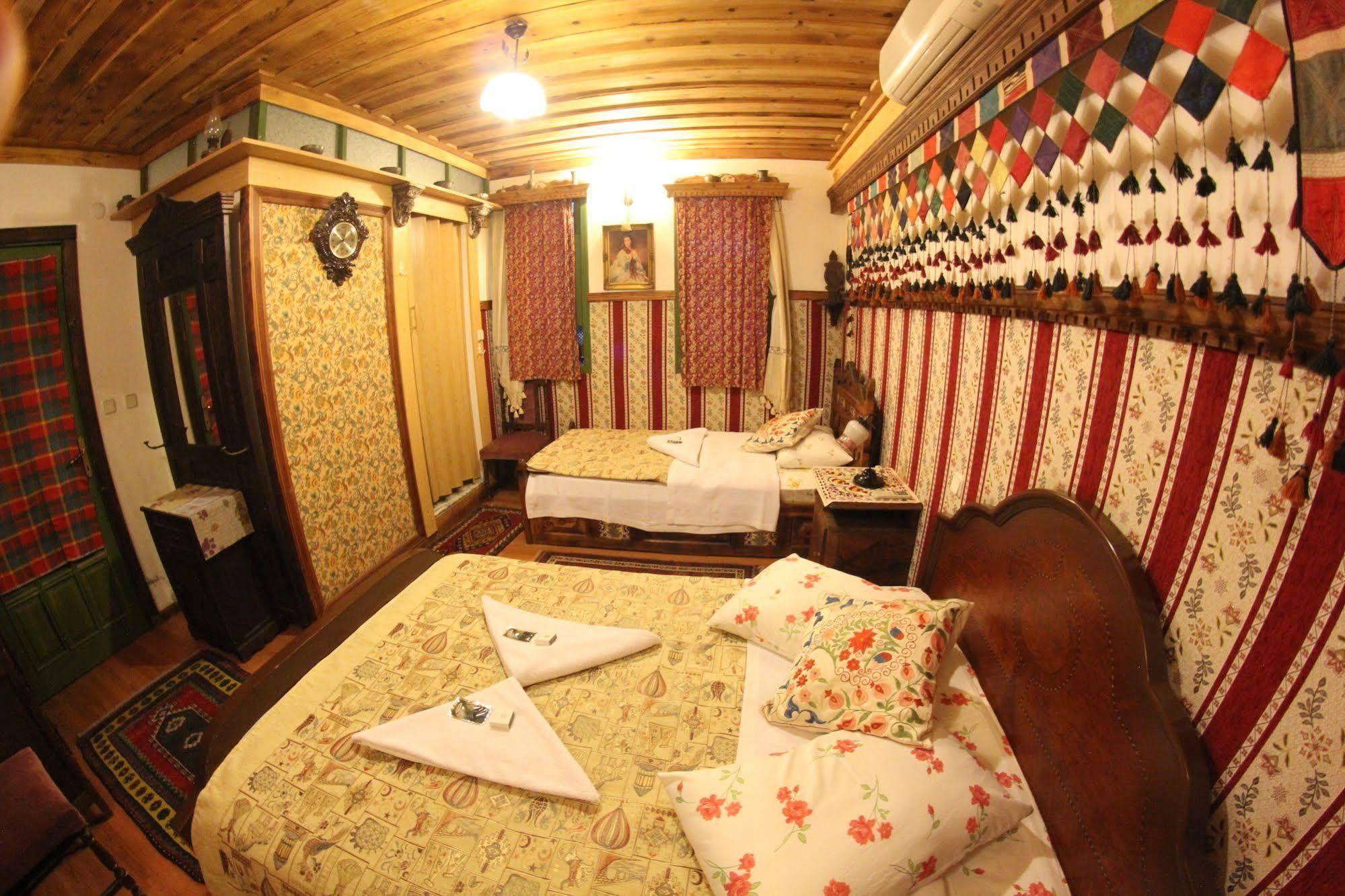 Homeros Pension & Guesthouse