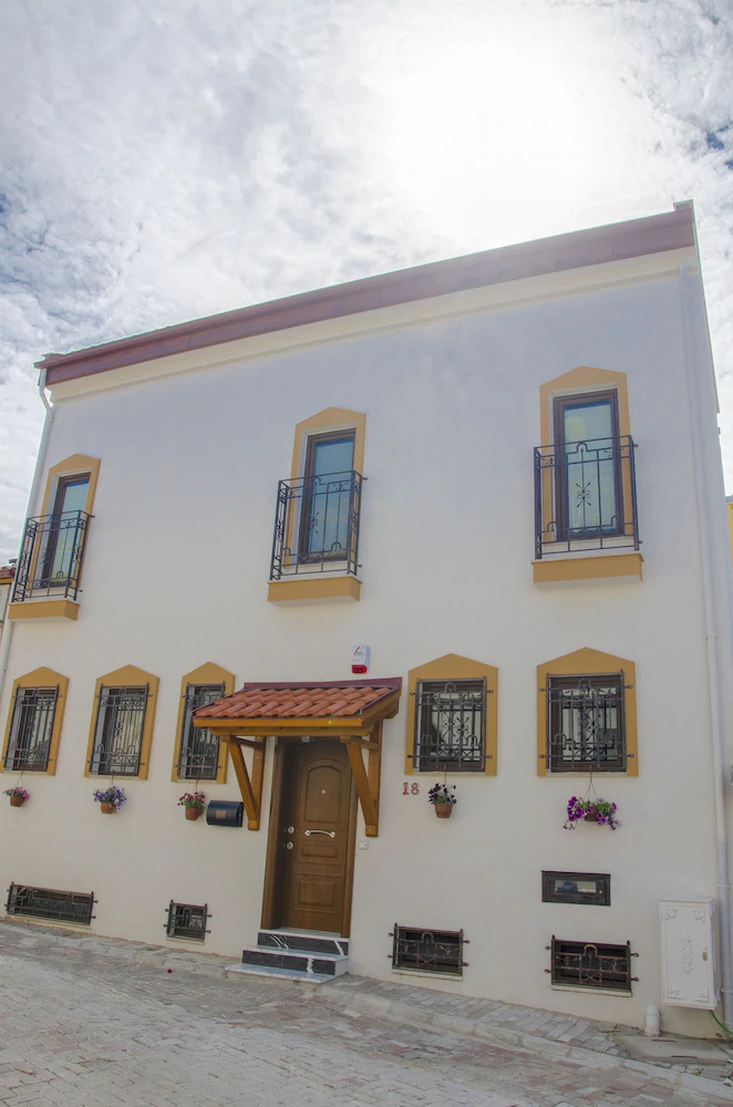 Kasbah Shirin