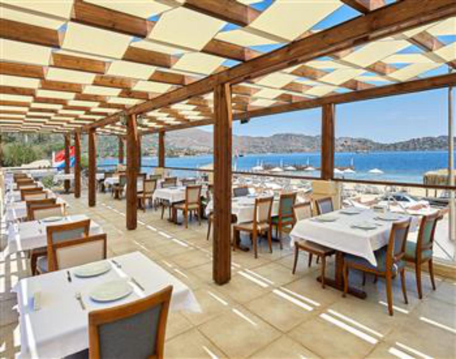 Fi Light Solto Boutique Beach