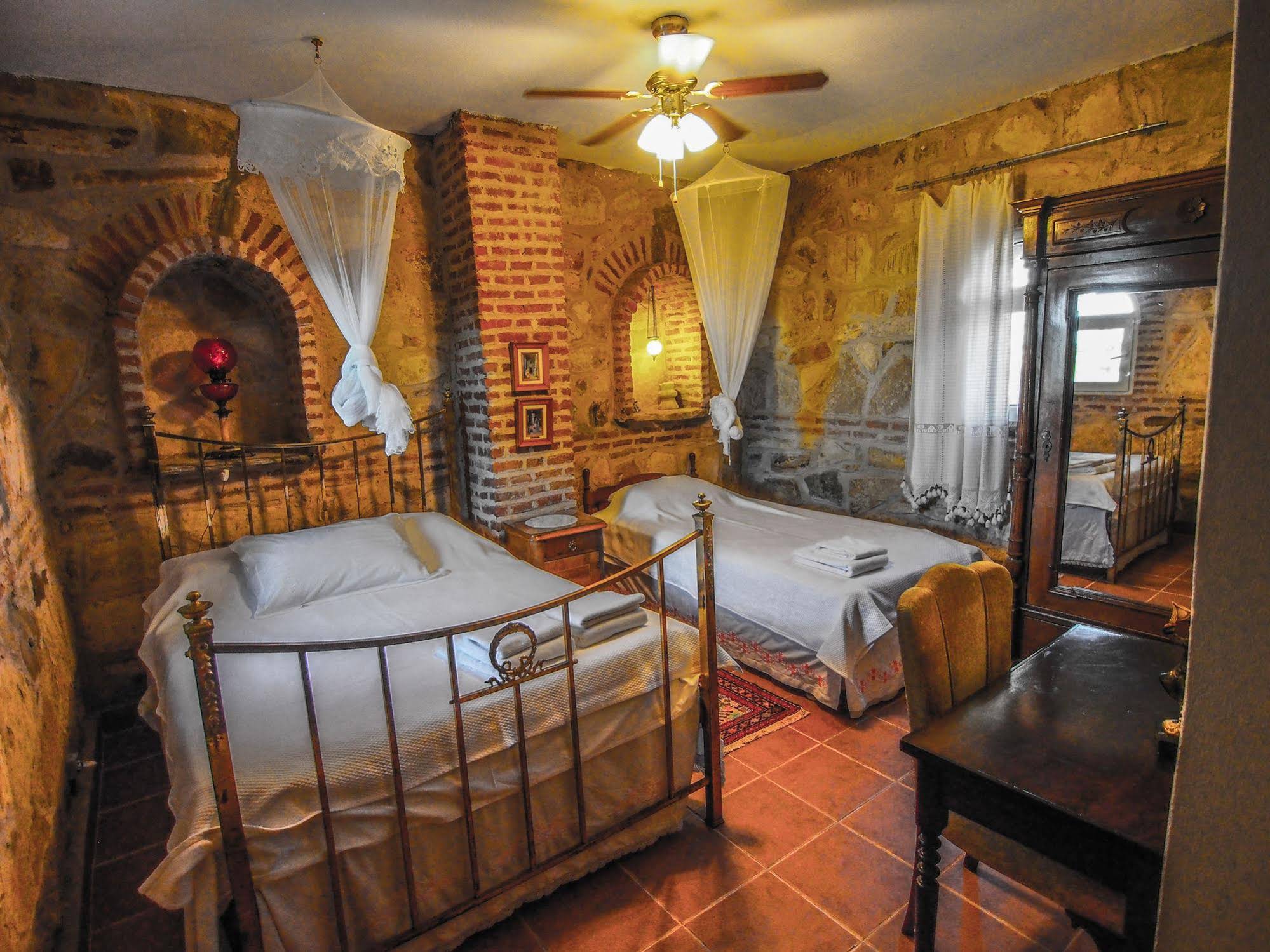 Bahab Guest House