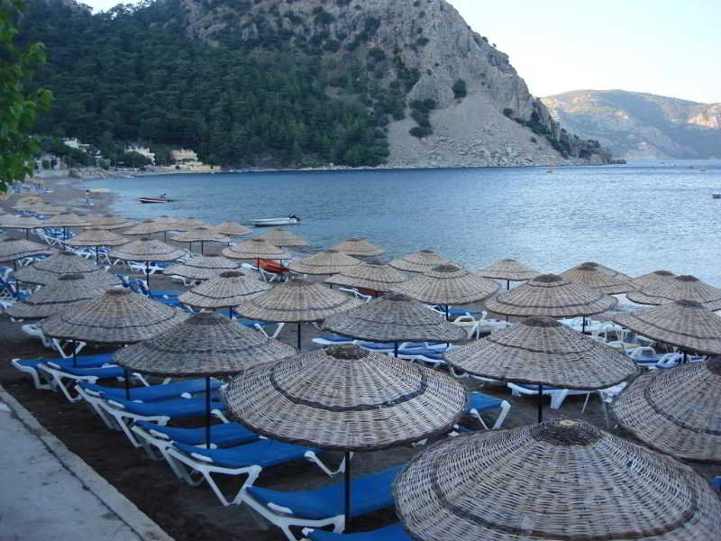 Özcan Beach Hotel