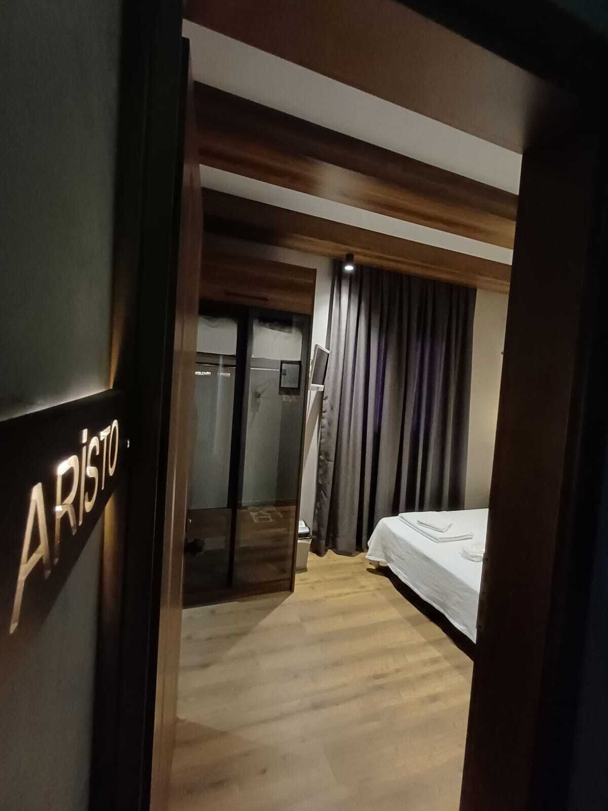 Elia Otel Urla