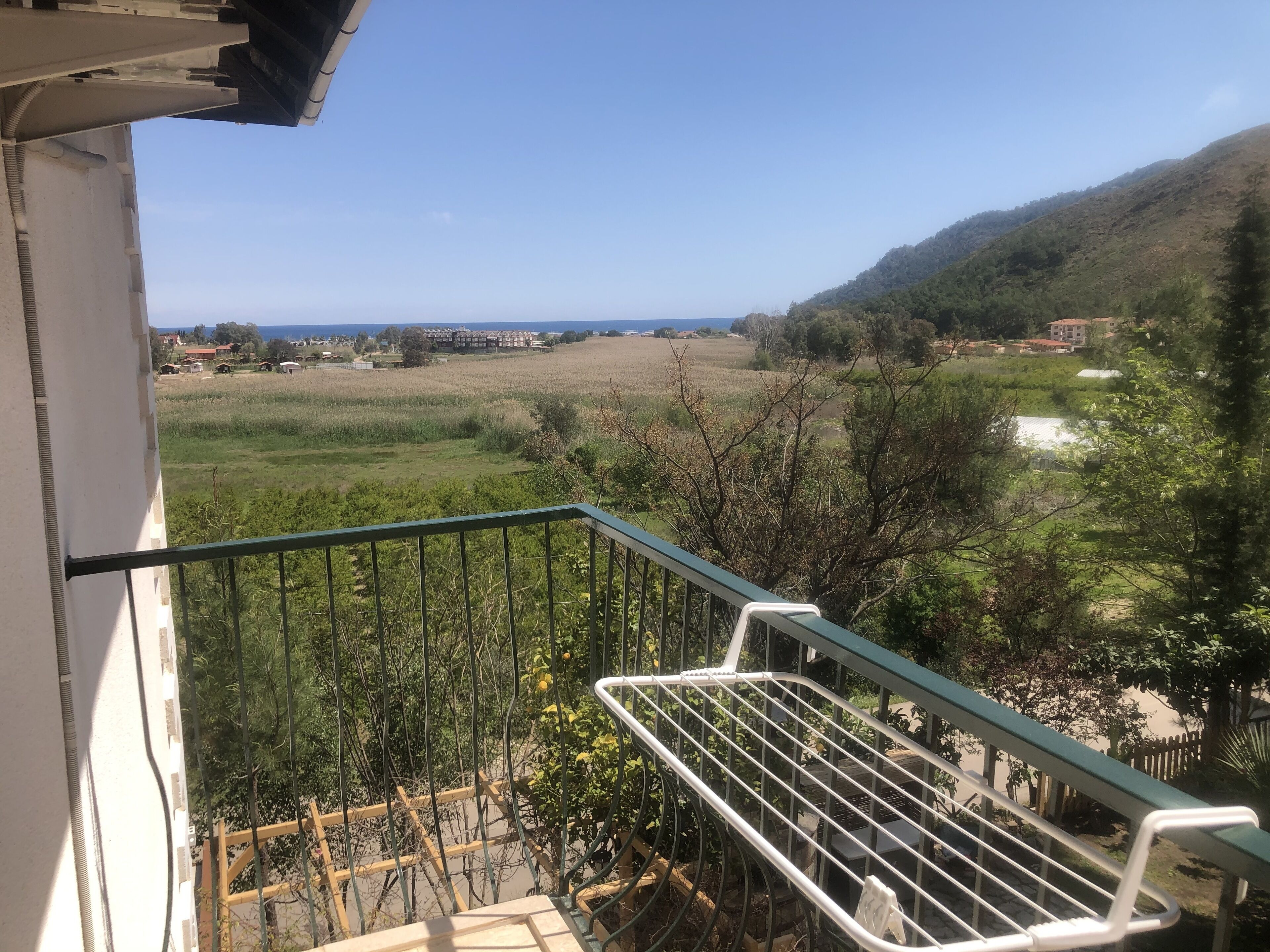 Swiss Eviniz Hotel