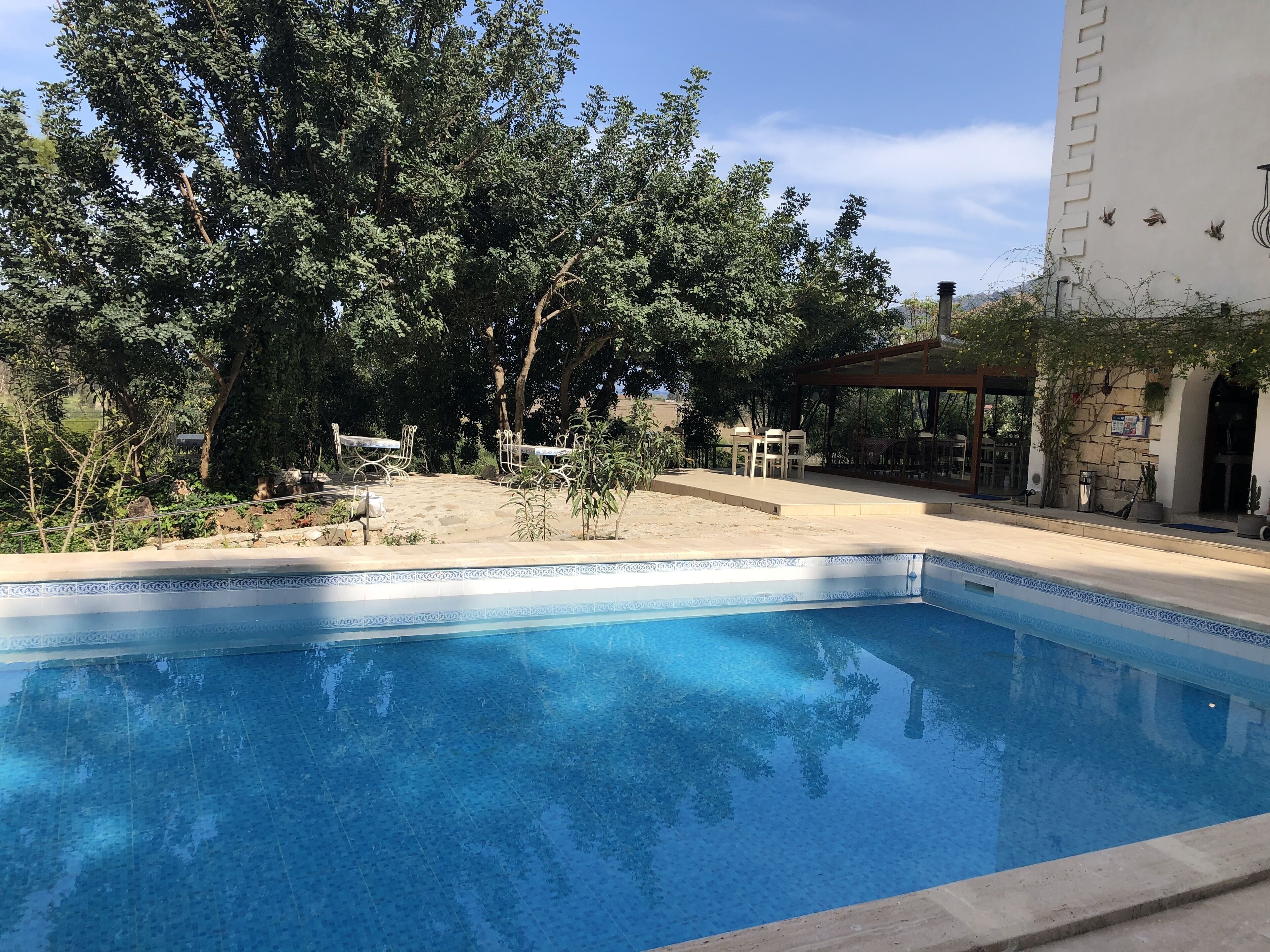 Swiss Eviniz Hotel