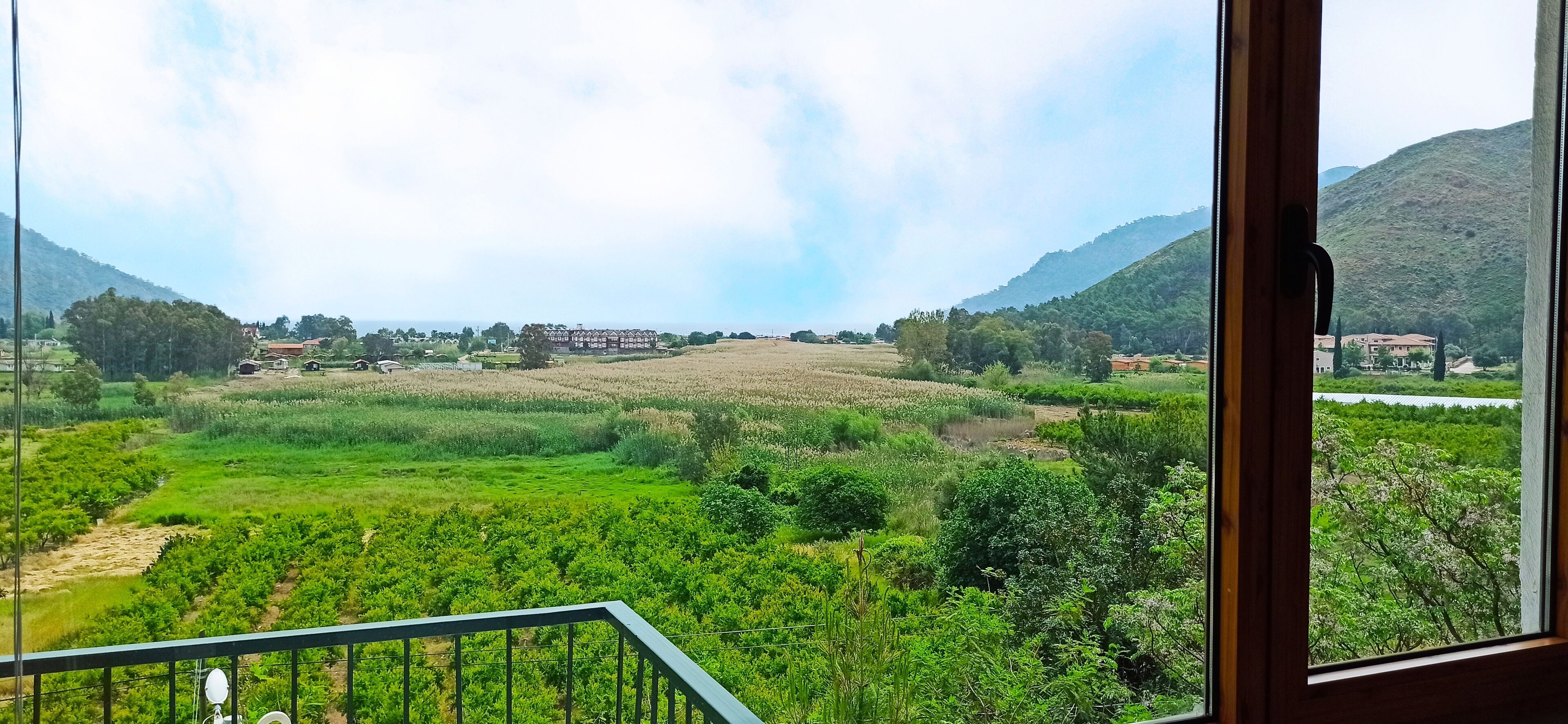 Swiss Eviniz Hotel