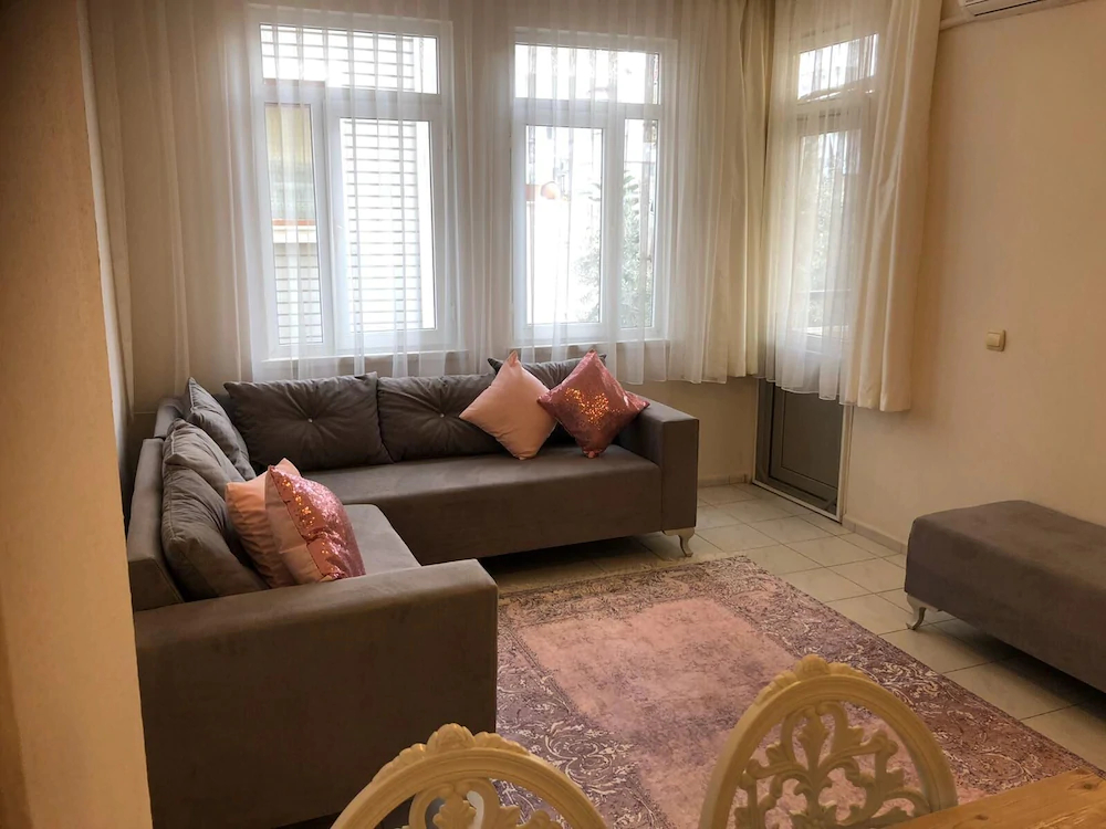 Akpolat Residence