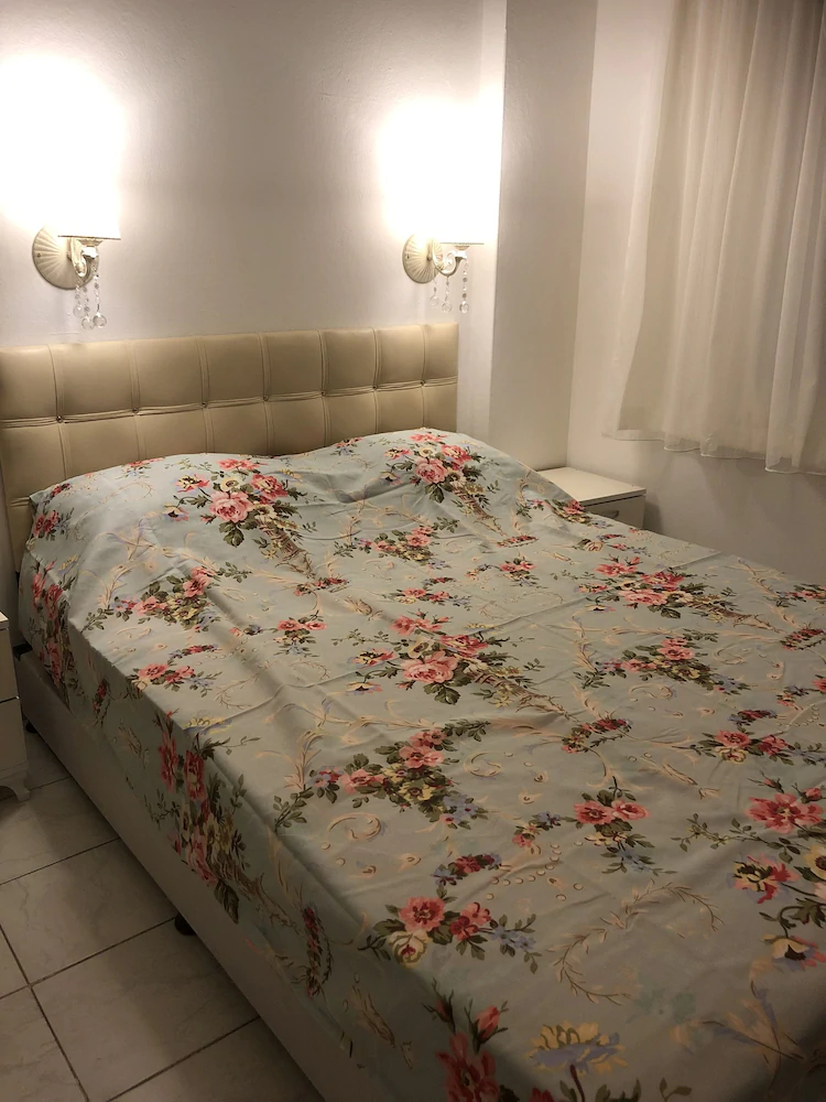 Akpolat Residence