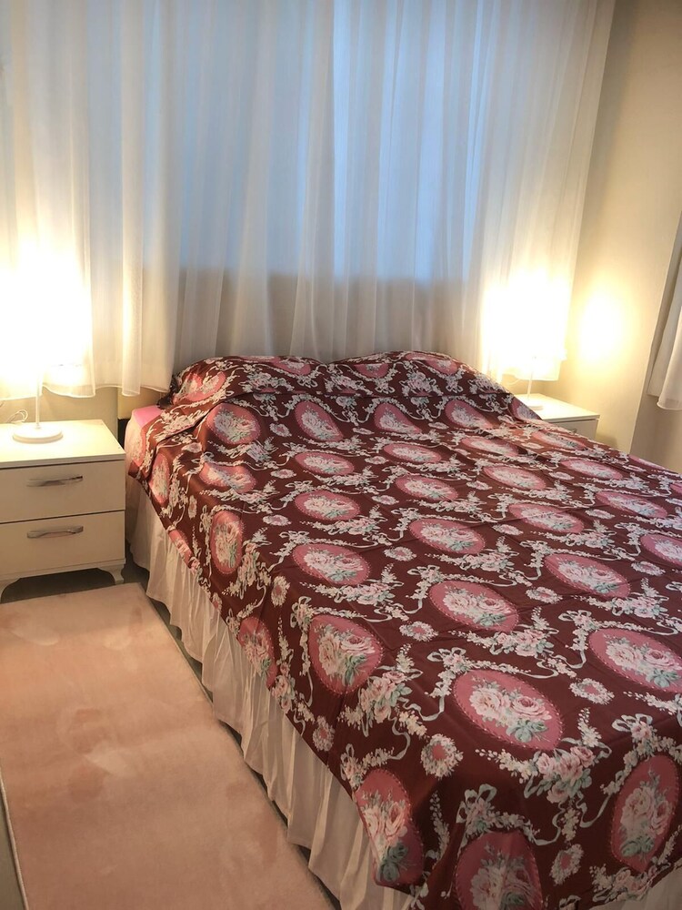 Akpolat Residence
