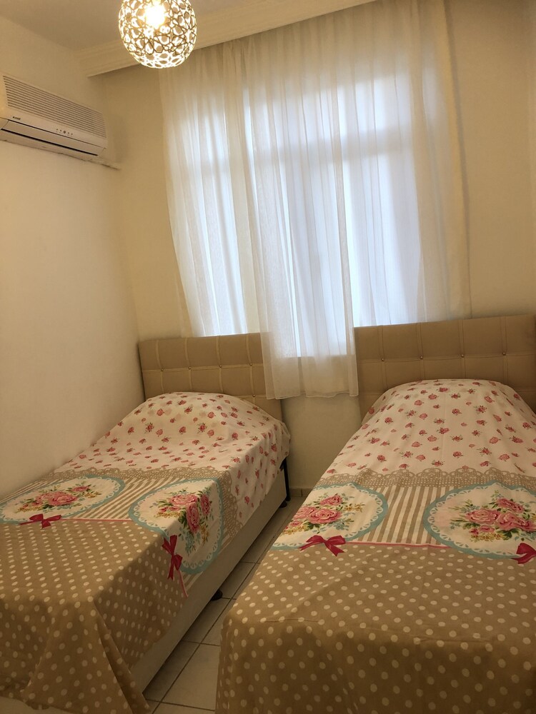 Akpolat Residence
