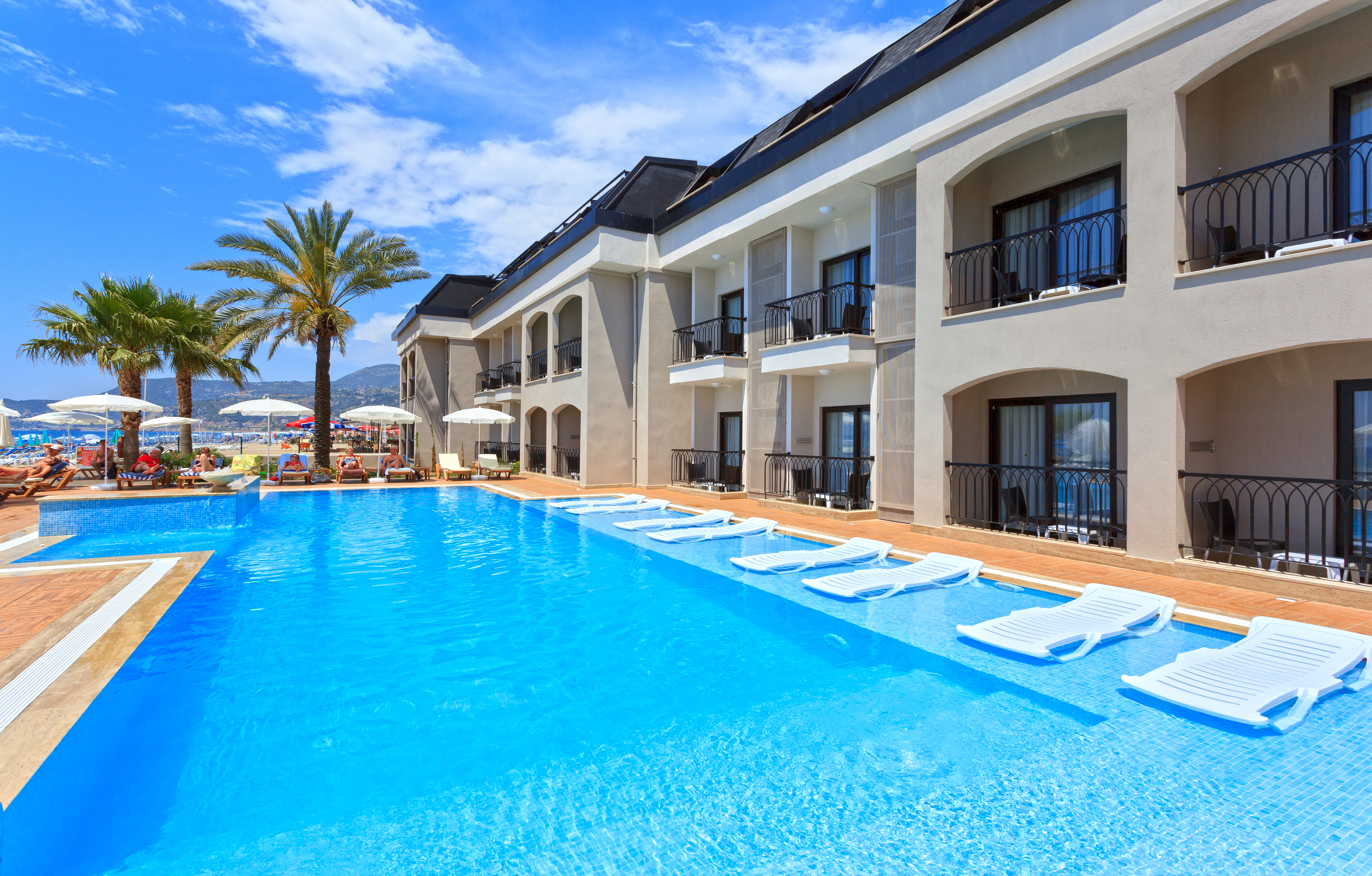 Alaaddin Beach Hotel