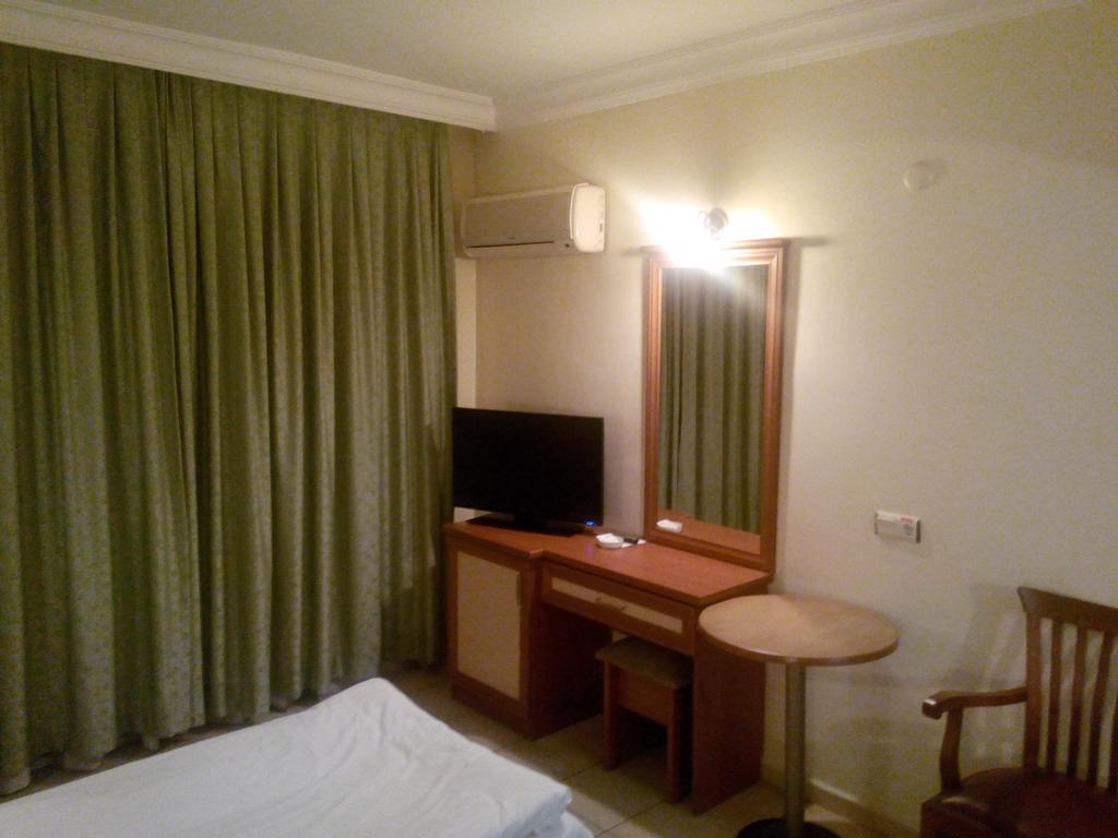 Alanya Beach Hotel