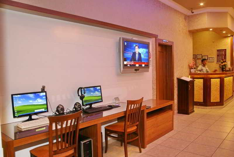 Alanya Beach Hotel